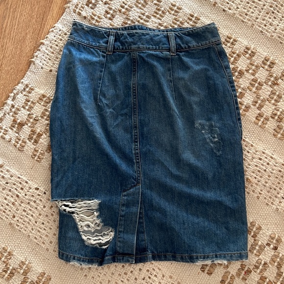 DL1961 Denim Cleo Skirt - Picture 4 of 4